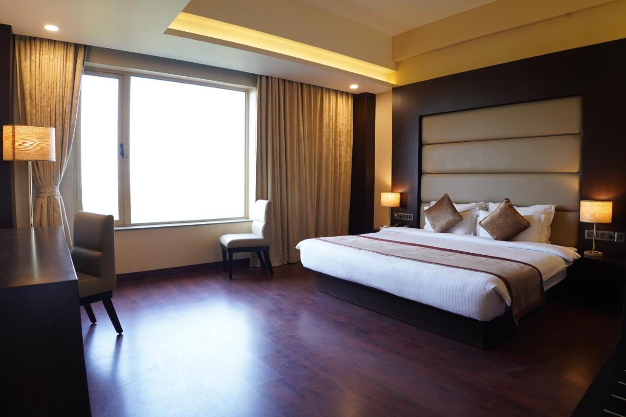 Vivanta Jamshedpur, Golmuri ภายนอก รูปภาพ